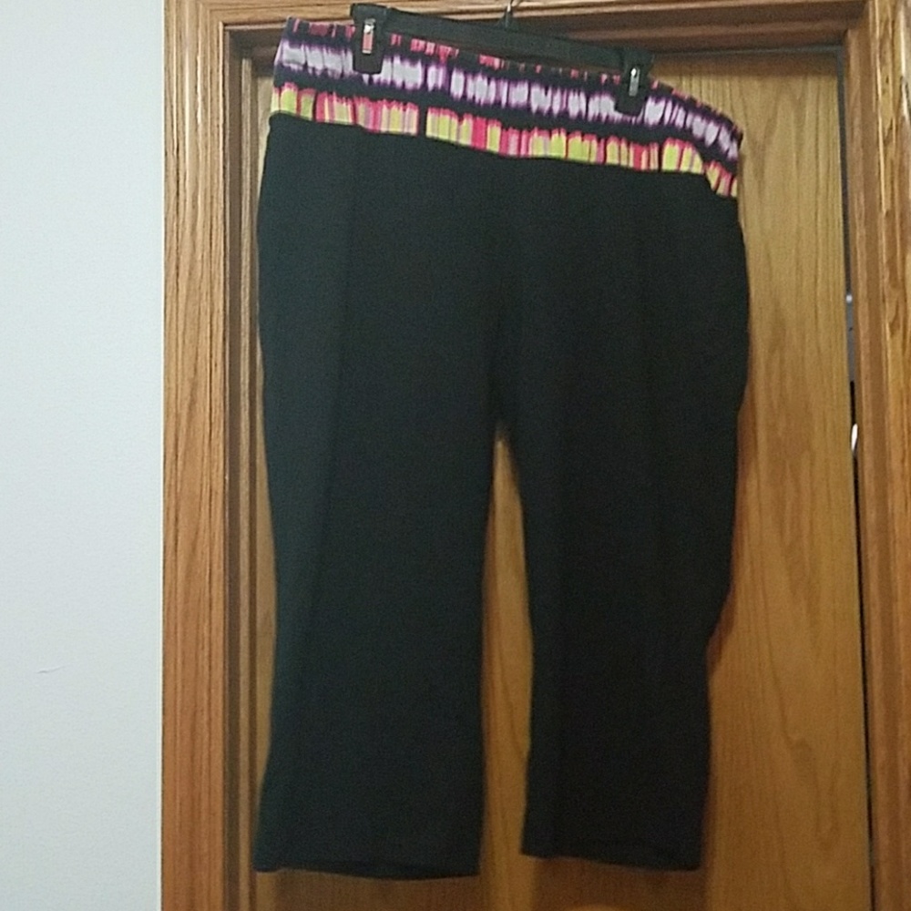 Lane Bryant livi active yoga capri